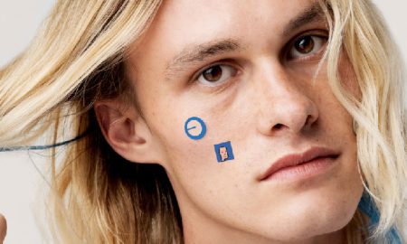 Problèmes de boutons ?  Avez-vous essayé d'utiliser le visage de Brian Armstrong ?